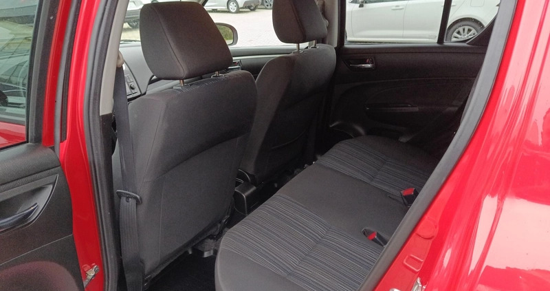 Suzuki Swift cena 34900 przebieg: 143000, rok produkcji 2014 z Piaski małe 106